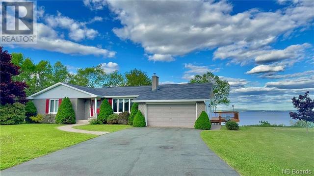 17 Maguire Drive, House detached with 2 bedrooms, 2 bathrooms and null parking in Saint John NB | Image 1