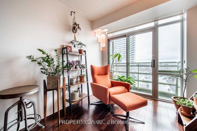 608 - 70 Mill St, Condo with 2 bedrooms, 2 bathrooms and 1 parking in Toronto ON | Image 9