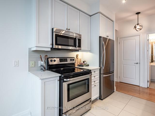 707 - 530 St Clair Ave W, Condo with 2 bedrooms, 2 bathrooms and 1 parking in Toronto ON | Image 3