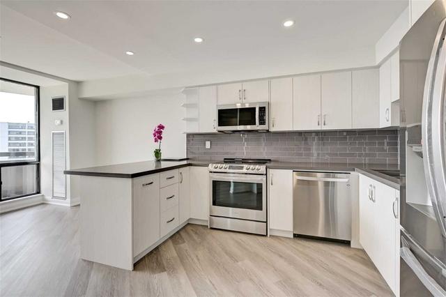 1705 - 75 Graydon Hall Dr, Condo with 3 bedrooms, 2 bathrooms and 2 parking in Toronto ON | Image 30