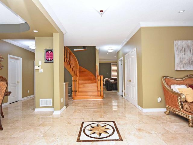 15 Blaketon Crt, House detached with 4 bedrooms, 5 bathrooms and 7 parking in Brampton ON | Image 23