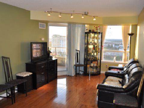 1012 - 9017 Leslie St, Condo with 2 bedrooms, 2 bathrooms and 2 parking in Richmond Hill ON | Image 1