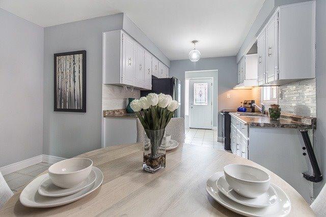 76 Abell Dr, House semidetached with 3 bedrooms, 2 bathrooms and 2 parking in Brampton ON | Image 4