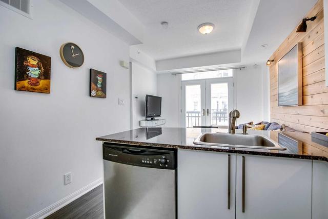 Th 28 - 78 Carr St, Townhouse with 2 bedrooms, 2 bathrooms and 1 parking in Toronto ON | Image 13