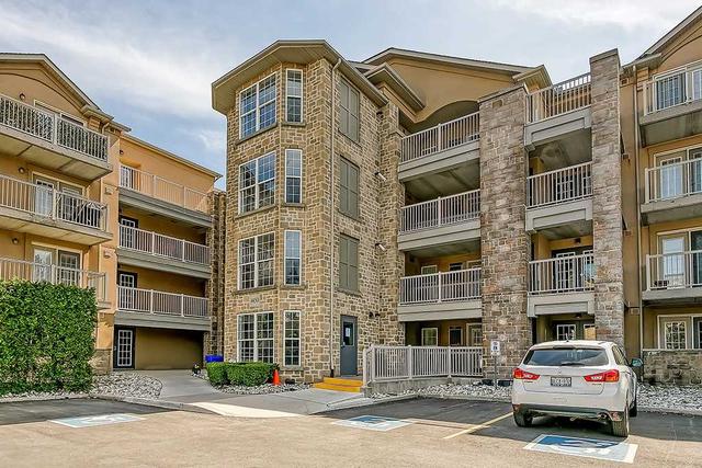 1450 Bishops Gate, Condo with 1 bedrooms, 1 bathrooms and 1 parking in Oakville ON | Card Image