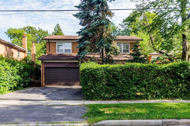 3 Donnalyn Dr, House detached with 4 bedrooms, 4 bathrooms and 4 parking in Toronto ON | Card Image