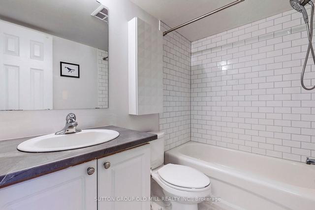 56 - 50 Turntable Cres, Townhouse with 2 bedrooms, 1 bathrooms and 1 parking in Toronto ON | Image 8