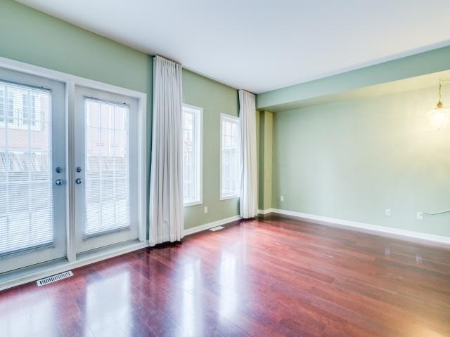 Th 2 - 11 Niagara St, Townhouse with 2 bedrooms, 2 bathrooms and 1 parking in Toronto ON | Image 10