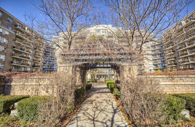 334 - 650 Lawrence Ave W, Condo with 1 bedrooms, 1 bathrooms and 1 parking in Toronto ON | Image 1