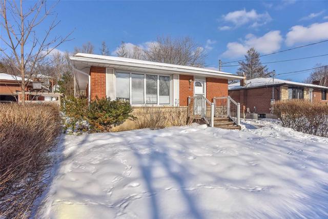 33 Kenwood Cres, House detached with 4 bedrooms, 2 bathrooms and 3 parking in Guelph ON | Image 12