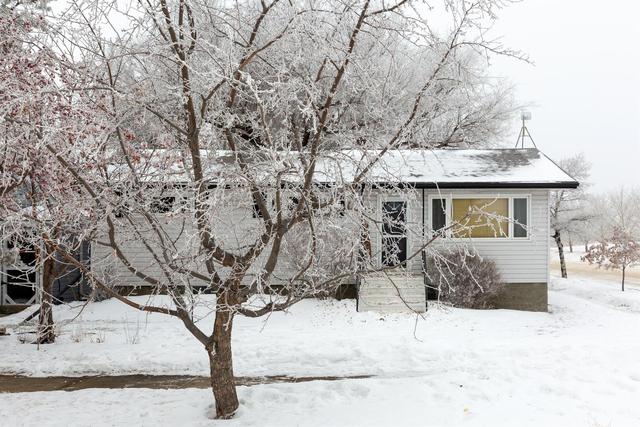 109 23 Street Nw, House detached with 4 bedrooms, 2 bathrooms and 4 parking in Wheatland County AB | Image 6