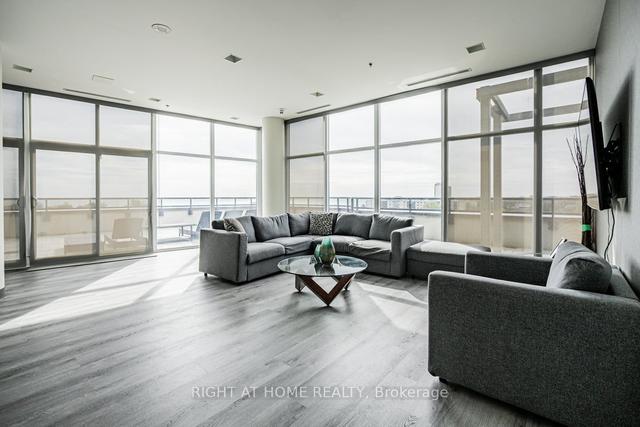 404 - 11 Superior Ave, Condo with 1 bedrooms, 1 bathrooms and 0 parking in Toronto ON | Image 6