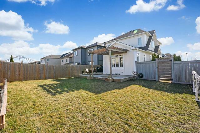 1 Darryl Caswell Way, House detached with 3 bedrooms, 4 bathrooms and 5 parking in Clarington ON | Image 14
