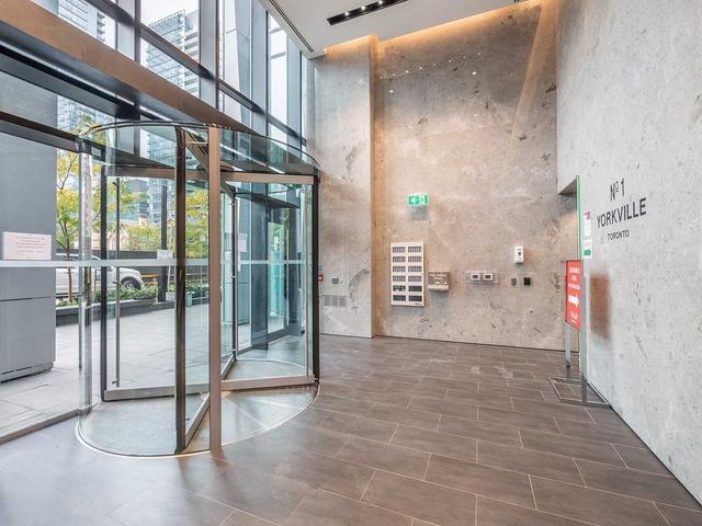3305 - 1 Yorkville Ave, Condo with 3 bedrooms, 2 bathrooms and 0 parking in Toronto ON | Image 23