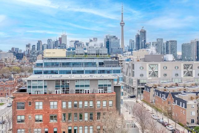 1023 - 1 Shaw St, Condo with 1 bedrooms, 1 bathrooms and 0 parking in Toronto ON | Image 22