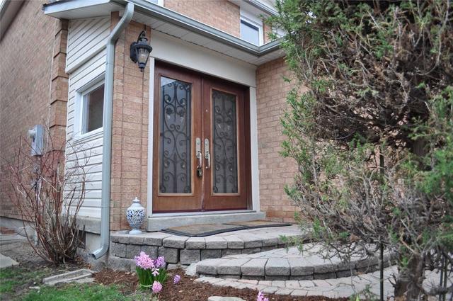 168 Oliver Lane, House detached with 3 bedrooms, 3 bathrooms and 6 parking in Vaughan ON | Image 24