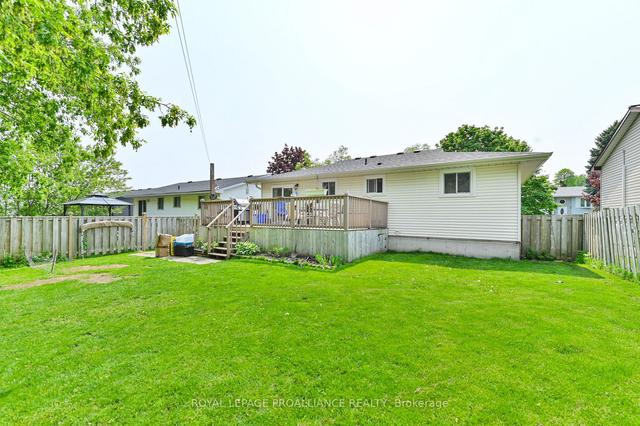 67 Ireland Dr, House detached with 6 bedrooms, 2 bathrooms and 4 parking in Quinte West ON | Image 25