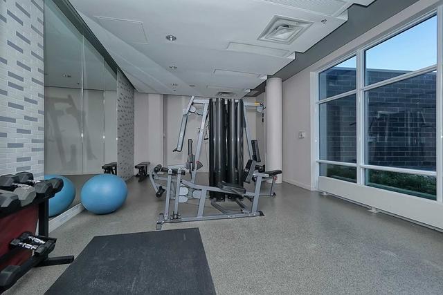 518 - 1 Hurontario St, Condo with 2 bedrooms, 2 bathrooms and 1 parking in Mississauga ON | Image 15