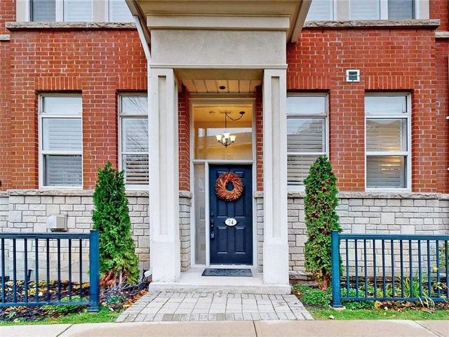 74 Resurrection Rd, Townhouse with 2 bedrooms, 2 bathrooms and 1 parking in Toronto ON | Image 12
