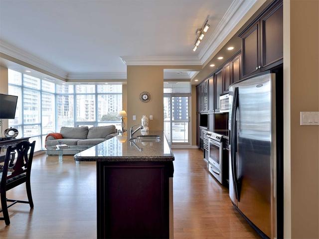 602 - 900 Mount Pleasant Rd, Condo with 2 bedrooms, 3 bathrooms and 2 parking in Toronto ON | Image 37