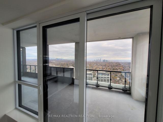 4229 - 5 Mabelle Ave, Condo with 2 bedrooms, 2 bathrooms and 1 parking in Toronto ON | Image 7
