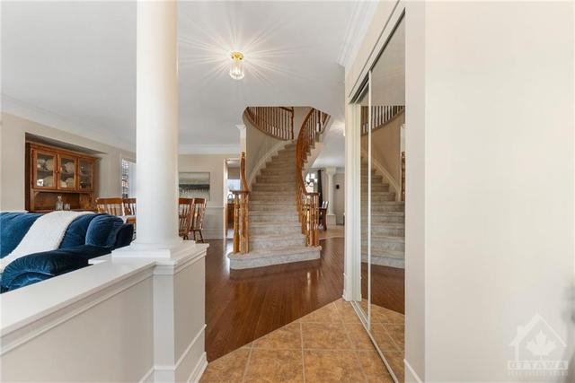 1692 Liberty Way, House detached with 4 bedrooms, 3 bathrooms and 6 parking in Ottawa ON | Image 5