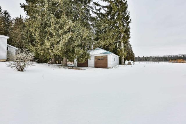 217 Highway 24 E, Home with 2 bedrooms, 2 bathrooms and 22 parking in Brant ON | Image 11
