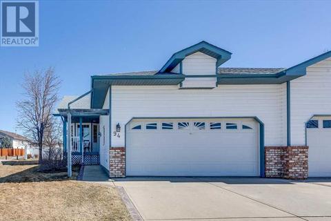 94 Rowell Close, Red Deer, AB, T4P3P4 | Card Image
