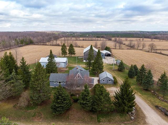 584015 60 Sideroad, House attached with 2 bedrooms, 1 bathrooms and 12 parking in Chatsworth ON | Image 1