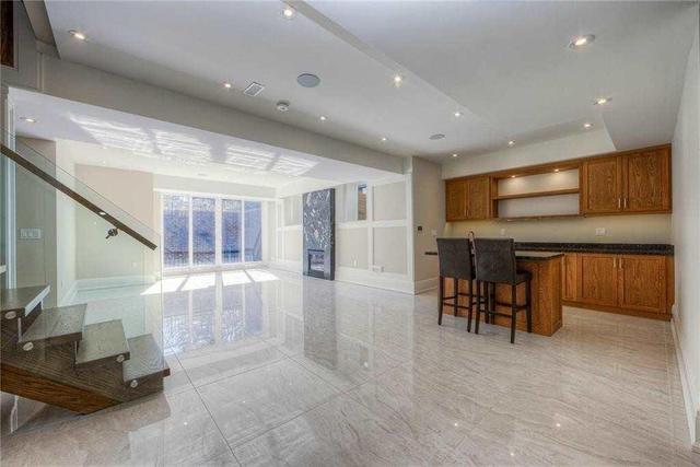 391 Sandhurst Dr, House detached with 4 bedrooms, 6 bathrooms and 7 parking in Oakville ON | Image 31