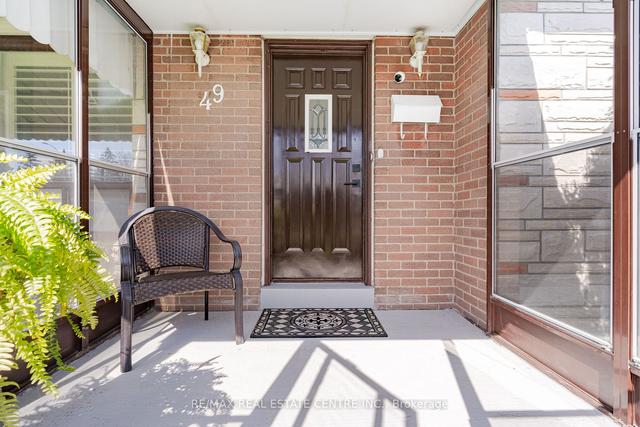 49 Belmont Dr, House detached with 3 bedrooms, 2 bathrooms and 4 parking in Brampton ON | Image 36