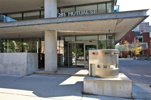 602 - 285 Mutual St, Condo with 2 bedrooms, 2 bathrooms and 0 parking in Toronto ON | Image 13
