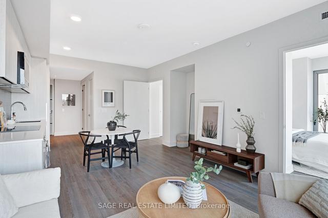 2008 - 8 Cumberland St, Condo with 2 bedrooms, 2 bathrooms and 0 parking in Toronto ON | Image 32