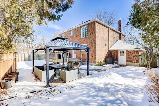 36 Bombay Ave, House detached with 4 bedrooms, 5 bathrooms and 3 parking in Toronto ON | Image 21