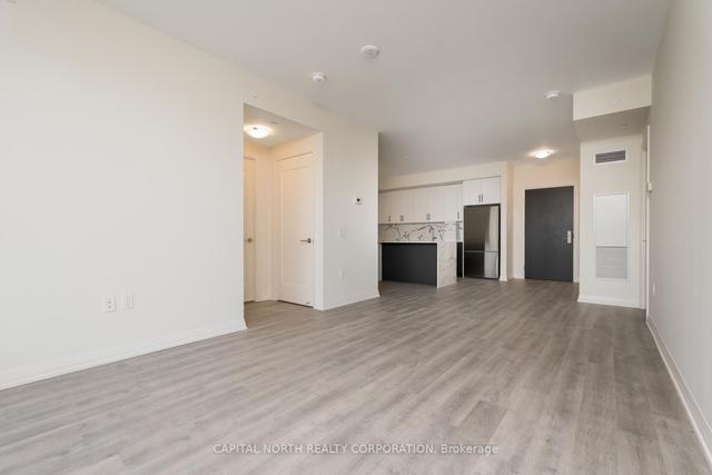 212 - 9000 Jane St, Condo with 2 bedrooms, 2 bathrooms and 1 parking in Vaughan ON | Image 11