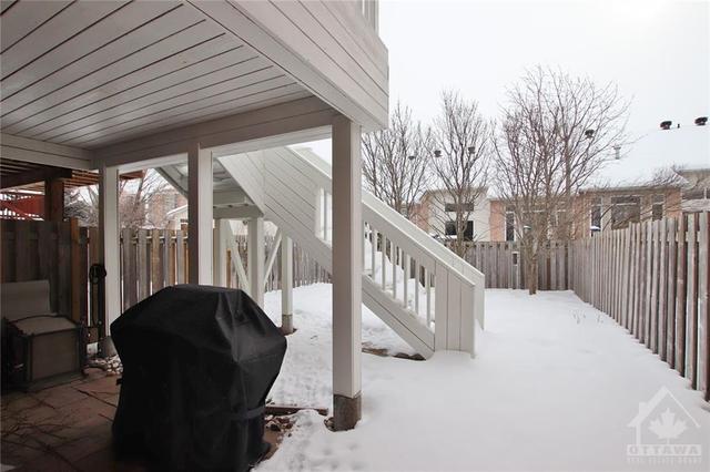 9 Macassa Circle, Townhouse with 3 bedrooms, 3 bathrooms and 3 parking in Ottawa ON | Image 29