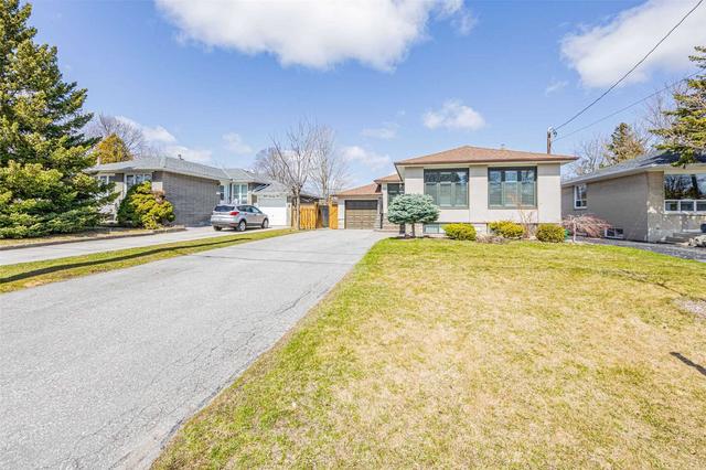 383 Wenlock Ave, House detached with 3 bedrooms, 3 bathrooms and 7 parking in Richmond Hill ON | Image 1