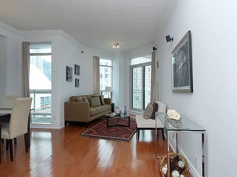 lph5 - 410 Queens Quay Way W, Condo with 2 bedrooms, 2 bathrooms and 1 parking in Toronto ON | Image 12