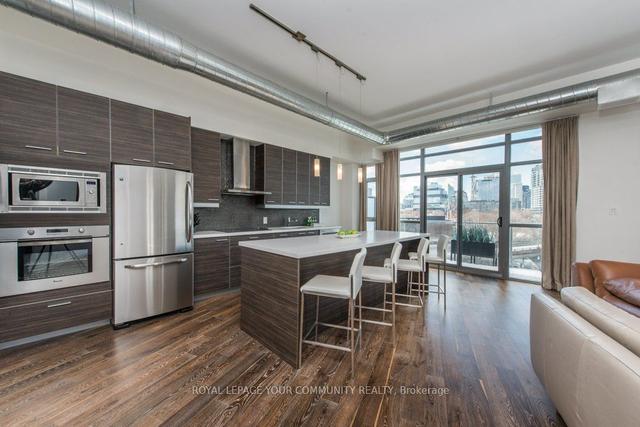 605 - 549 King St E, Condo with 3 bedrooms, 2 bathrooms and 1 parking in Toronto ON | Image 36
