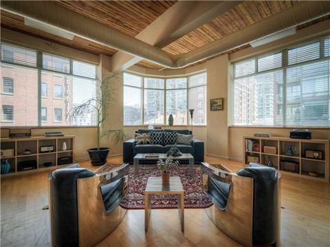 306 - 80 Sherbourne St, Condo with 3 bedrooms, 2 bathrooms and 2 parking in Toronto ON | Image 3