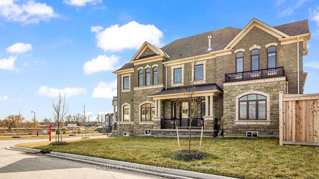 37 Jura Cres, House detached with 5 bedrooms, 4 bathrooms and 6 parking in Brampton ON | Image 32