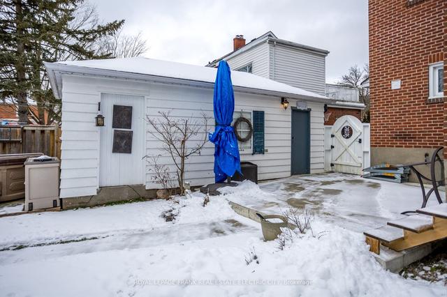 109 Robinson St, House detached with 3 bedrooms, 3 bathrooms and 4 parking in Peterborough ON | Image 32