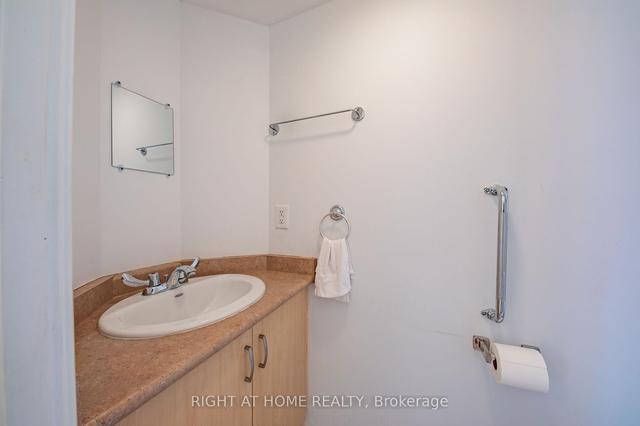 208 - 333 Rue Lafontaine Rd W, Condo with 2 bedrooms, 2 bathrooms and 1 parking in Tiny ON | Image 13