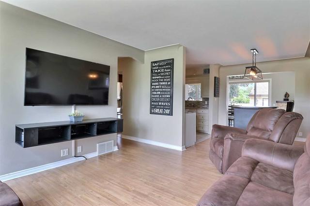 3470 Woodland Ave, House detached with 3 bedrooms, 2 bathrooms and 6 parking in Windsor ON | Image 15