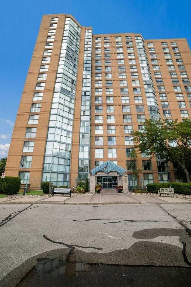 407 - 90 Dale Ave, Condo with 2 bedrooms, 2 bathrooms and 1 parking in Toronto ON | Image 2