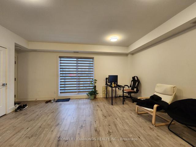 203 - 6065 Mcleod Rd, Condo with 2 bedrooms, 2 bathrooms and 1 parking in Niagara Falls ON | Image 7