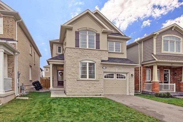584 Langholm St, House detached with 4 bedrooms, 3 bathrooms and 2 parking in Milton ON | Image 1