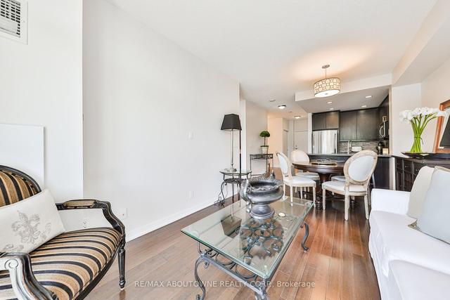 402 - 551 Maple Ave, Condo with 1 bedrooms, 1 bathrooms and 1 parking in Burlington ON | Image 11