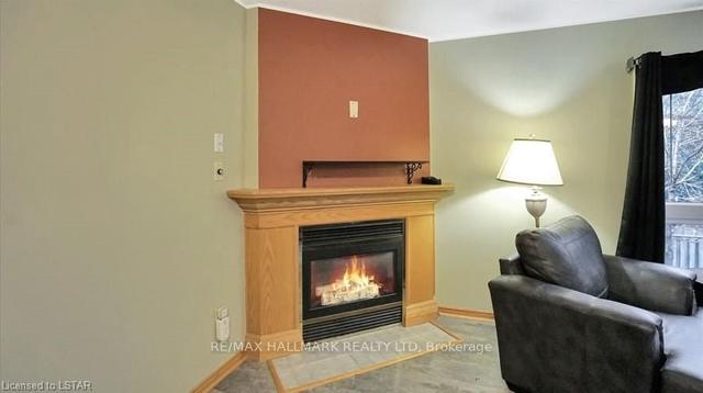 27 - 536 Third St, House attached with 4 bedrooms, 2 bathrooms and 2 parking in London ON | Image 11
