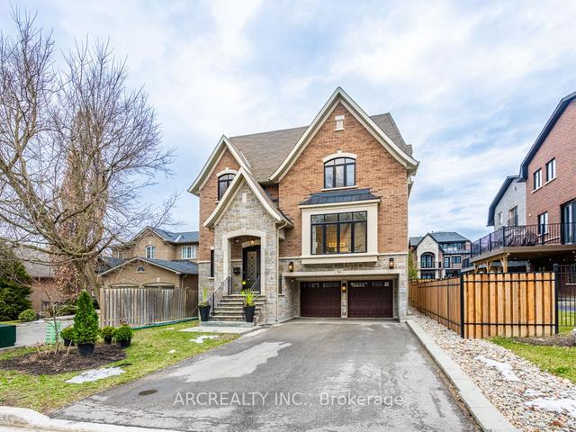 36 Nattress St Ave, House detached with 4 bedrooms, 6 bathrooms and 4 parking in Vaughan ON | Image 12
